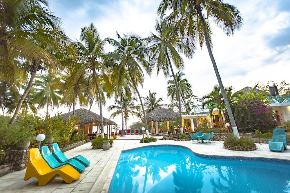 Hotel Restaurant Cyvadier Plage Жакмель Екстер'єр фото