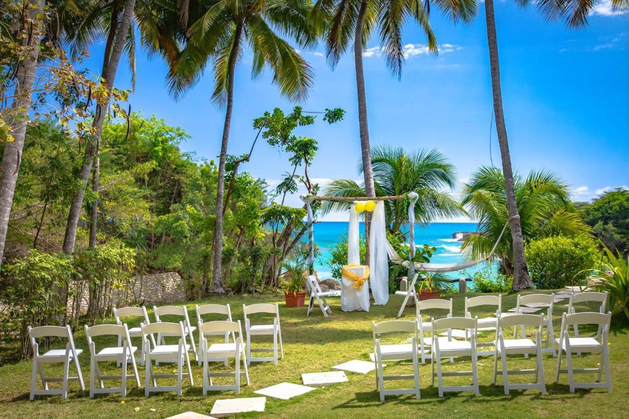 Hotel Restaurant Cyvadier Plage Жакмель Екстер'єр фото